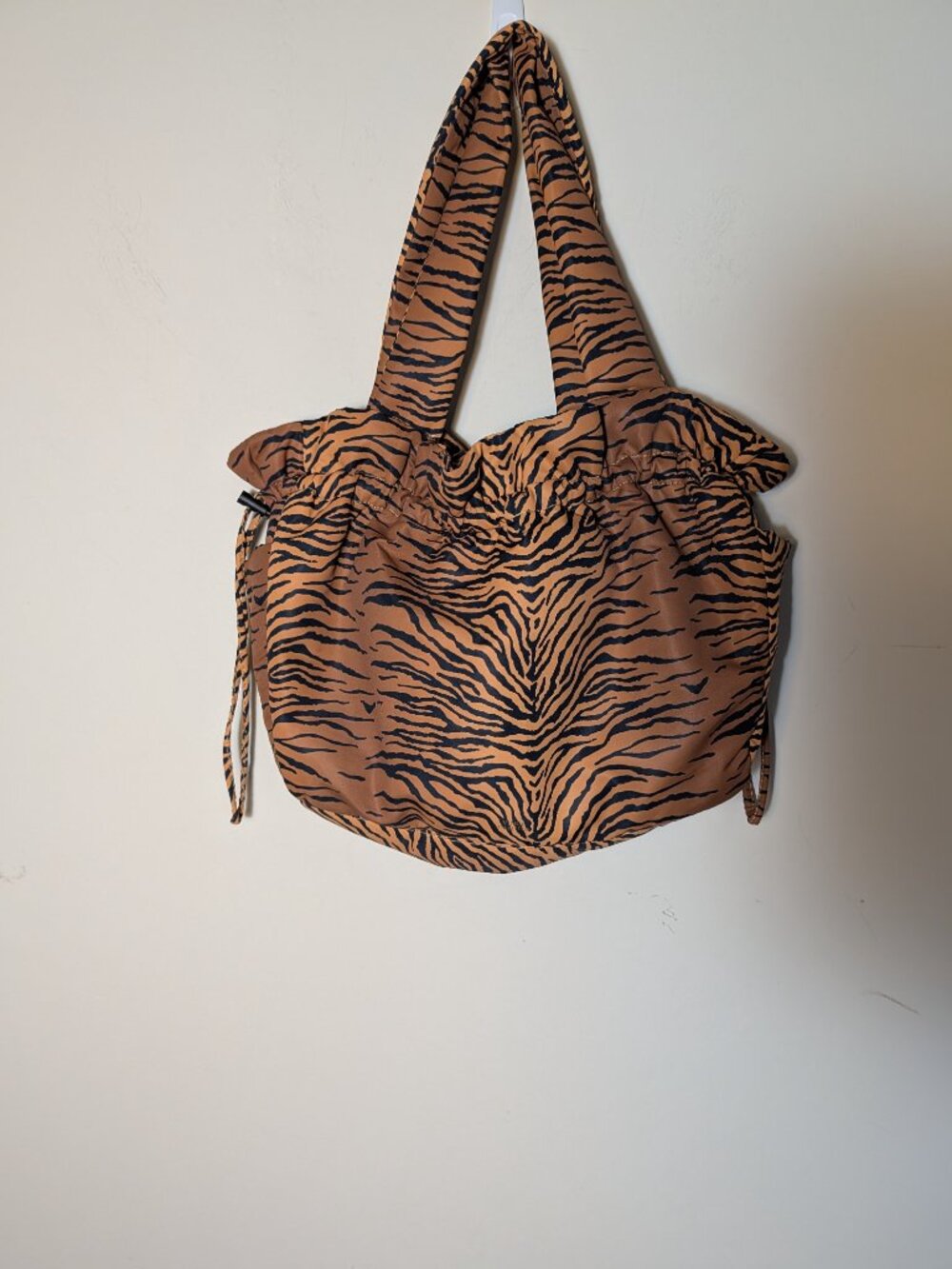 Vince Camuto Saira Nylon Drawstring Tote Shoulder Bag Animal Print Cognac Brown